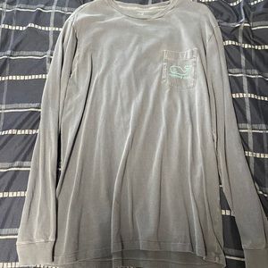 vineyard vines dark blue large long sleeve.